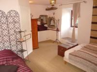 Location de particuliers � particuliers Le Mas du Coup�tadou, chambres et table d'h�tes de charme en C�vennes Chambres d'hotes Loz�re photo 3