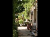 Location de particuliers � particuliers LA CHARLOTTE CHAMBRE D' HOTES DE CHARME AVEC CUISINE Chambres d'hotes Bouches du rh�ne photo 3