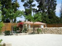 Location de particuliers � particuliers Le Coin Du Clos dans un mas avec piscine Chambres d'hotes Vaucluse photo 5