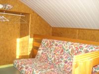 Location de particuliers � particuliers Location week end et vacances face au lac et au ch�teau de La Clayette Chalet Sa�ne et Loire photo 6