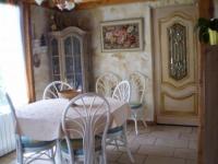 Location de particuliers � particuliers Petite maison tranquille � 1500 m de la mer et du centre ville et 200 m de la foret Location saisonni�re Vend�e photo 2