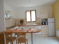 Location de particuliers � particuliers Villa neuve, am�nag�e, jardin, 6 couchages, village class� au pied du Lub�ron Location saisonni�re Alpes de haute provence photo 6