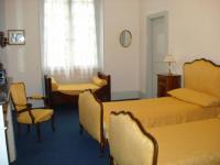 Location de particuliers � particuliers Domaine de Cavagnac en bordure du Gers, manoir de la fin du XVIII�me Chambres d'hotes Lot et Garonne photo 3