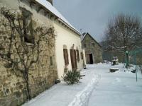 Location de particuliers � particuliers Location vacances puy de dome � la source du Barrage de Bort les Orgues  Location saisonni�re Puy de D�me photo 2