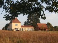 Location de particuliers � particuliers La Rolandie haute, beaux villages de France, au confluent de la Dordogne et de la V�z�re Chambres d'hotes Dordogne photo 3