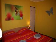 Location de particuliers � particuliers La Ch�neraie, piscine, trampoline, table d'h�tes en campagne avec belle vue entre Sarlat et Rocamadour Chambres d'hotes Lot photo 7