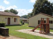 Location de particuliers � particuliers VILLAGE DE VACANCES DE BRILLAC 16 CHARENTE PISCINE UN GITE ACCESSIBLE HANDICAPE G�te Charente photo 11