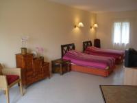 Location de particuliers � particuliers L' Essartille chambres d' h�tes Chambres d'hotes Charente photo 3