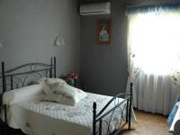 Location de particuliers � particuliers Maison de 250 m�(4 chambres climatis�es)Situ� dans un cadre champ�tre avec Piscine Location saisonni�re H�rault photo 8