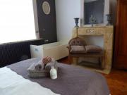 Location de particuliers � particuliers Suite avec terrasse et jardin G�te Nord photo 2