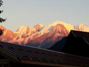 Location de particuliers � particuliers T2/T3 avec grande terrasse et vue sur le Mont Blanc Location saisonni�re Haute Savoie photo 3