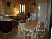Location de particuliers � particuliers Chalet 4/6 personnes Parc des Volcans d'Auvergne/randonn�es/VTT/Station ski du LIORAN Chalet Cantal photo 2