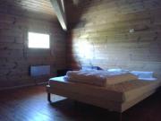 Location de particuliers � particuliers Maison en bois massif, tout pr�s de Cognac et du golf, sur terrain de 1 hectare Location saisonni�re Charente photo 4