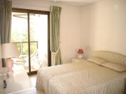 Location de particuliers � particuliers Cannes Croisette Beau 2 pi�ces Standing pour 4 personnes Vacances et Congr�s, Climatisation/Internet Location saisonni�re Alpes maritimes photo 4