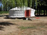Location de particuliers � particuliers Yourte en Provence au pied du Mont Ventoux avec vue sur les dentelles de Montmirail Chambres d'hotes Vaucluse photo 4