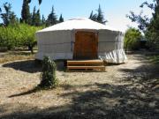 Location de particuliers � particuliers Yourte en Provence au pied du Mont Ventoux avec vue sur les dentelles de Montmirail Chambres d'hotes Vaucluse photo 5