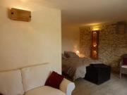 Location de particuliers � particuliers Mas de Costebelle, belles fa�ades en pierres, entour� de vignes Chambres d'hotes Vaucluse photo 5