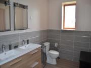 Location de particuliers � particuliers LE CLOS DE LINE Gite 8 personnes, 4 chambres avec 4 salle de bains,  G�te Sa�ne et Loire photo 9
