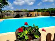 Location de particuliers � particuliers La Chaumi�re � Arparens, piscine  Chambres d'hotes Gers photo 13