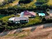 Location de particuliers � particuliers La Chaumi�re � Arparens, piscine  Chambres d'hotes Gers photo 7