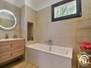 Location de particuliers � particuliers Mas Cervoise, g�te r�nov�, grande piscine, entre Avignon et Saint-R�my-en-Provence G�te Bouches du rh�ne photo 10