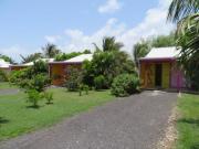 Location de particuliers � particuliers Gite KAZ A LILINE grande piscine chauff�e, et jardin tropical arbor� et fleuri enti�rement clos parking priv� G�te Guadeloupe photo 12
