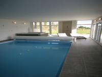 Location de particuliers � particuliers Location de vacances en Bretagne avec piscine int�rieure Location saisonni�re C�tes d'Armor photo 2