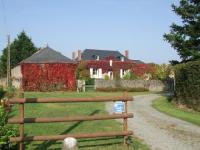 Location de particuliers � particuliers Domaine de la Houzardiere au coeur de la Mayenne Chambres d'hotes Mayenne photo 5