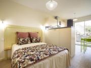 Location de particuliers � particuliers Studio la Moulinqui�, petite cit� de caract�re G�te Tarn photo 3