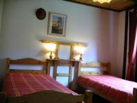 Location de particuliers � particuliers L'Orchid�e Home Chambres et tables d'h�tes en Champagne-Ardenne Chambres d'hotes Haute Marne photo 4