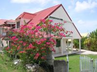 Location de particuliers � particuliers Haut de villa � Belfond- Ste ANNE, � 2 pas de la plage Location saisonni�re Martinique photo 2